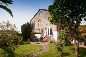 Rear Aspect- click for photo gallery